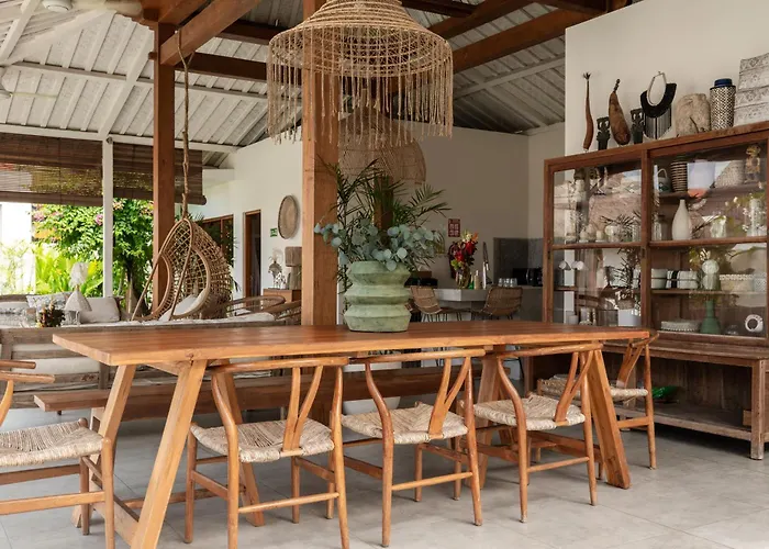 Folie By Alfred In Bali Villa *